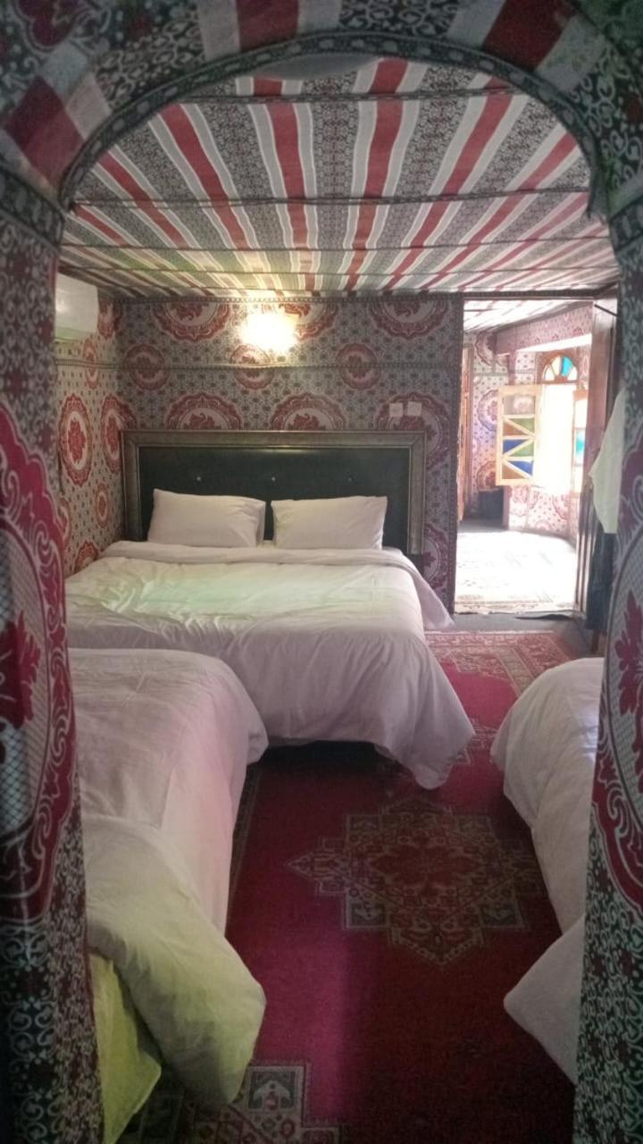Riad Carole - Perfect For Families & Groups مراكش الغرفة الصورة